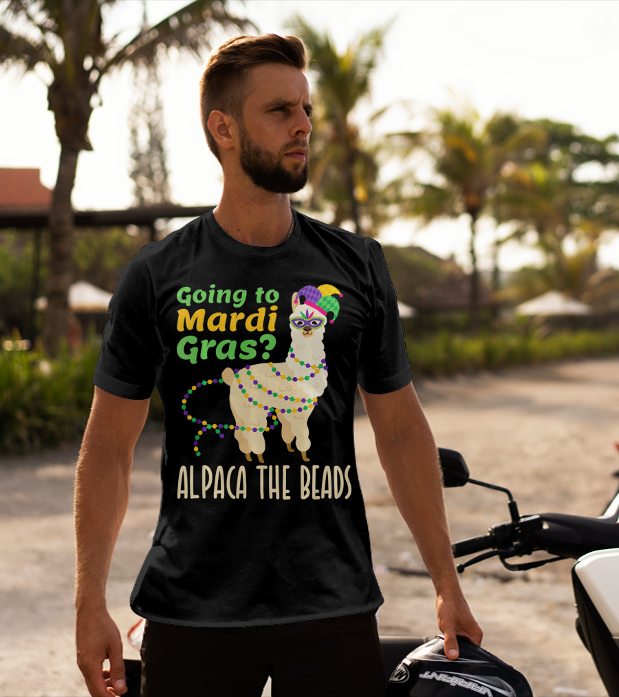 Going To Mardi Gras Alpaca The Beads T-Shirt