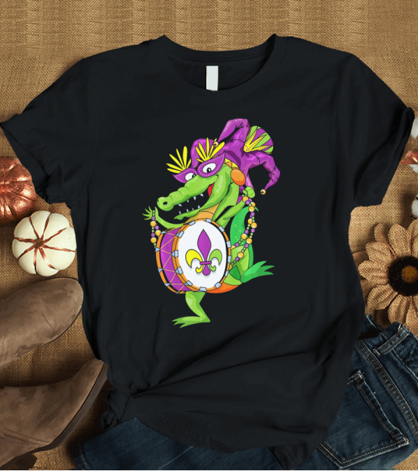 T-Shirt: Cute Mardi Gras Alligator Jester Hat Drum Beads Fleur-de-Lis T-Shirt Cute Mardi Gras Alligator Jester Hat Drum Beads Fleur-de-Lis T-Shirt