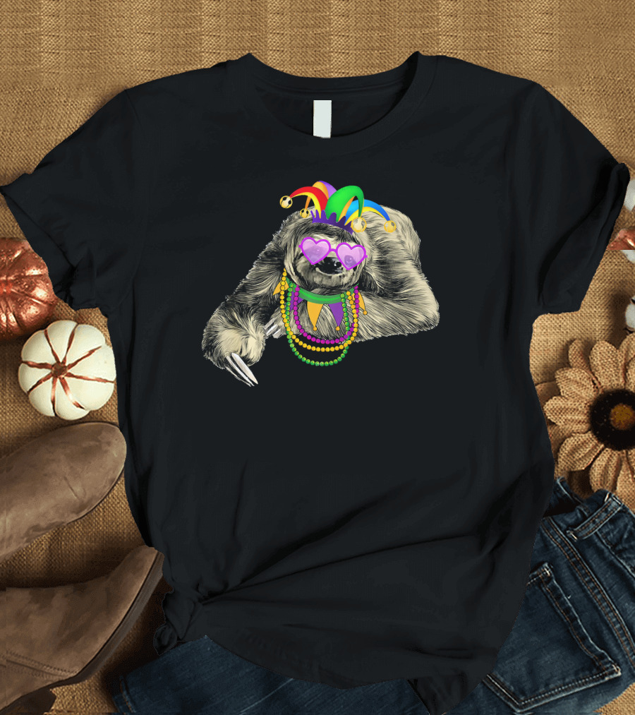 Funny Mardi Gras Jester Sloth with Beads and Mask T-Shirt