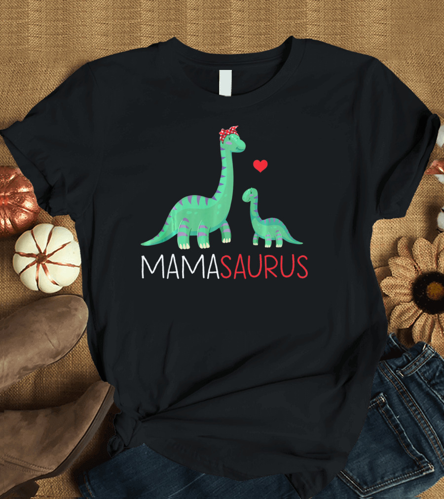 Mamasaurus Rex Mama Saurus Dinosaurs with Heart and Bow T-Shirt