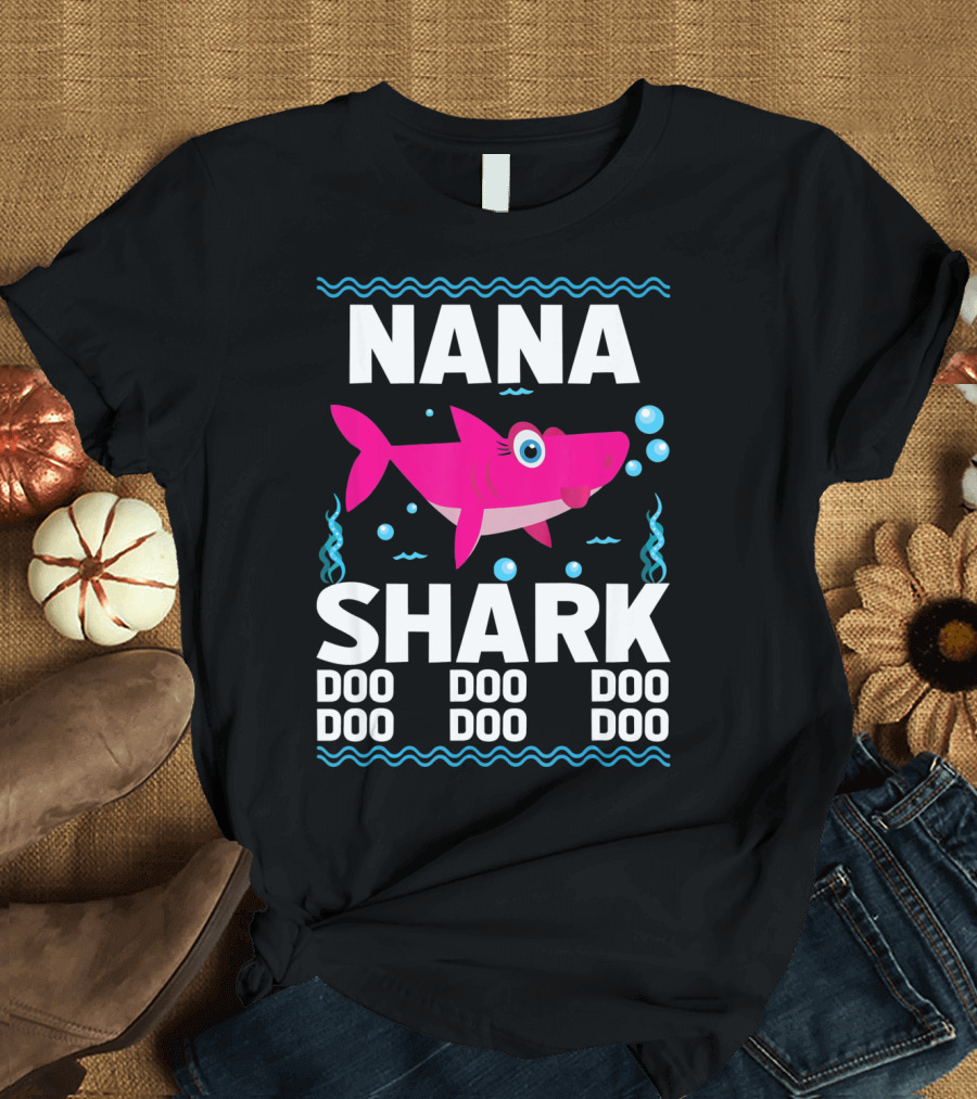 Nana Shark Doo Doo Pink Cartoon with Bubbles T-Shirt