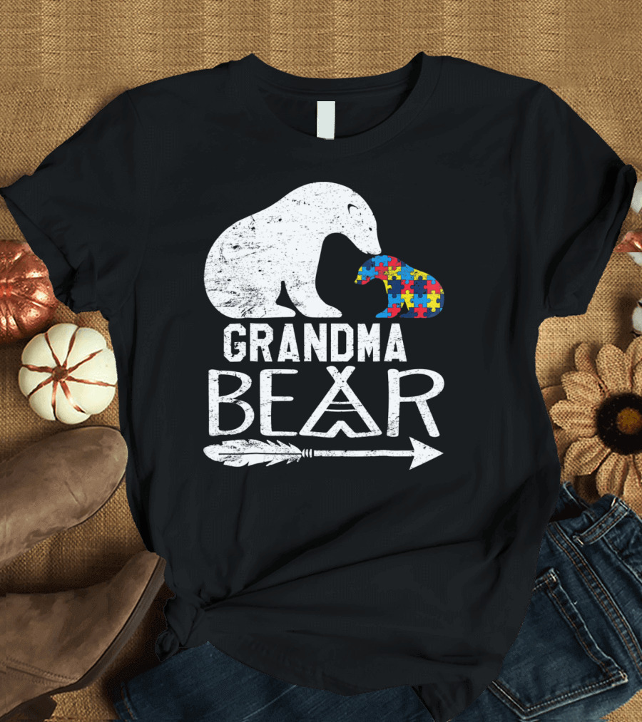 Grandma Bear Autism Awareness Puzzle Piece Arrow T-Shirt
