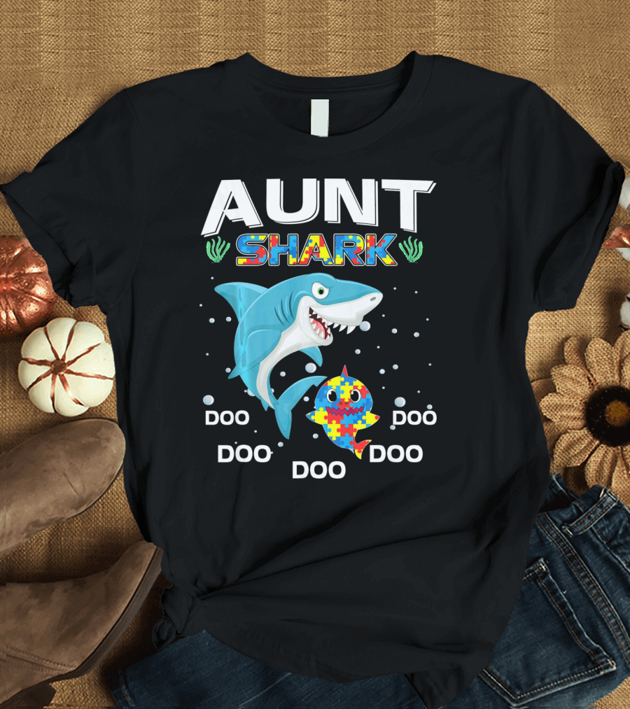Aunt Shark Doo Doo Autism Awareness Puzzle Piece T-Shirt