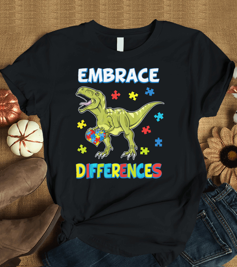 Embrace Differences Dinosaurus Trex Auti Puzzle Heart T-Shirt