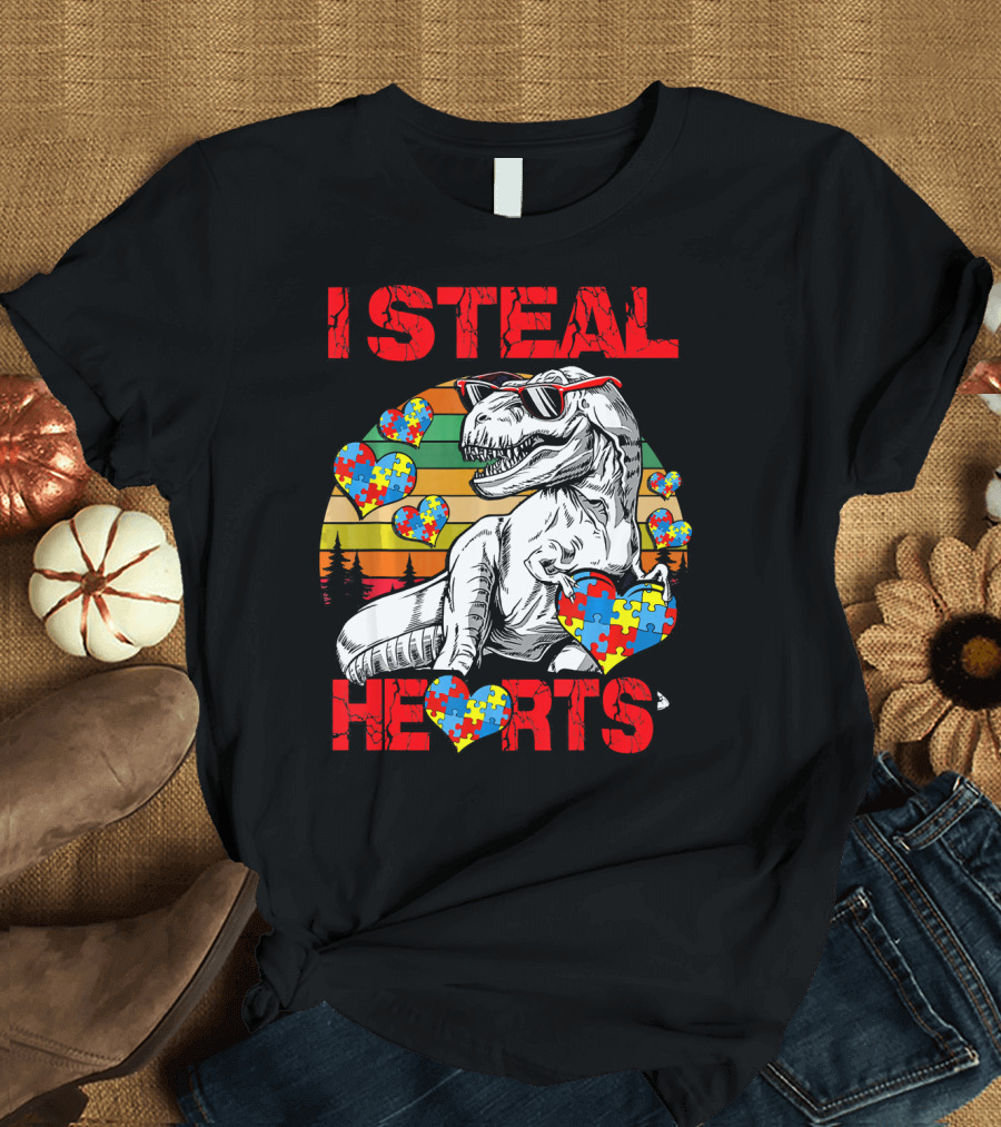 I Steal Hearts Autism Awareness Vintage Dinosaur T-Shirt
