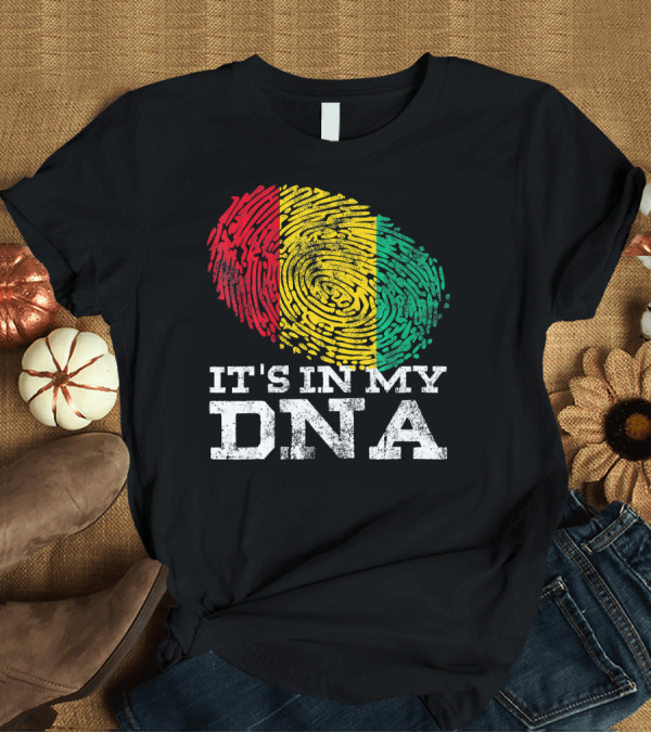 T-Shirt: It's In My DNA Guinean Proud Afro Fingerprint Colors T-Shirt It's In My DNA Guinean Proud Afro Fingerprint Colors T-Shirt