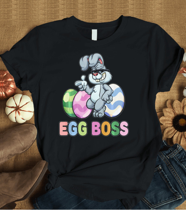 T-Shirt: Egg Boss Easter Bunny with Colorful Eggs T-Shirt Egg Boss Easter Bunny with Colorful Eggs T-Shirt