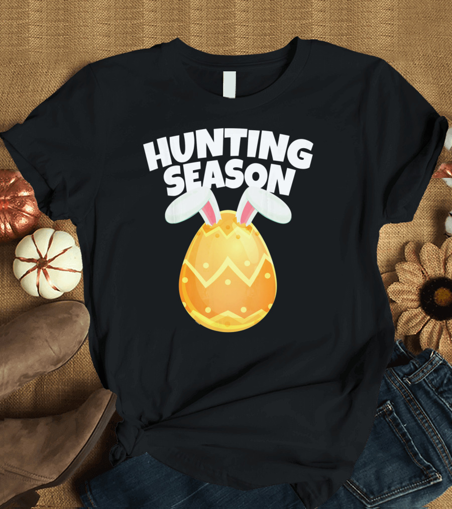 Hunting Season Happy Easter Egg Bun with Bunny Ears T-Shirt