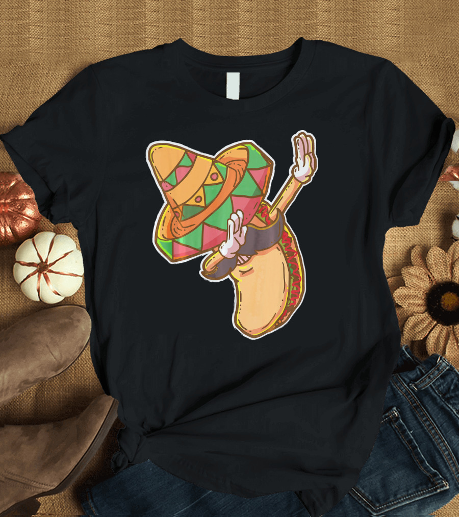 Cinco De Mayo Dabbing Taco With Sombrero T-Shirt