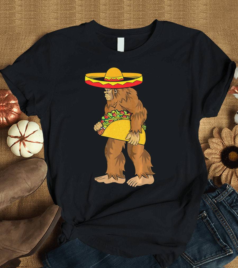 Bigfoot Carrying Taco Sombrero Cinco De Mayo T-Shirt