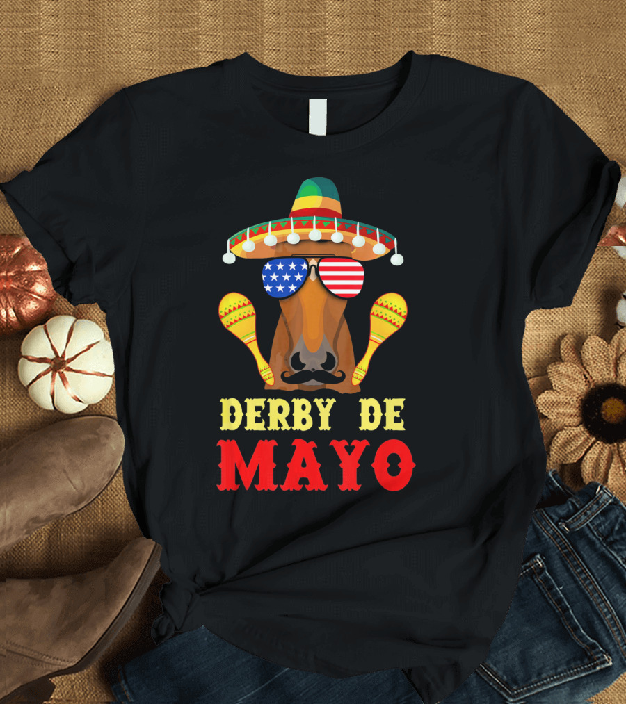 Derby De Mayo Cinco De Mayo Funny Men Horse Sombrero Maracas T-Shirt