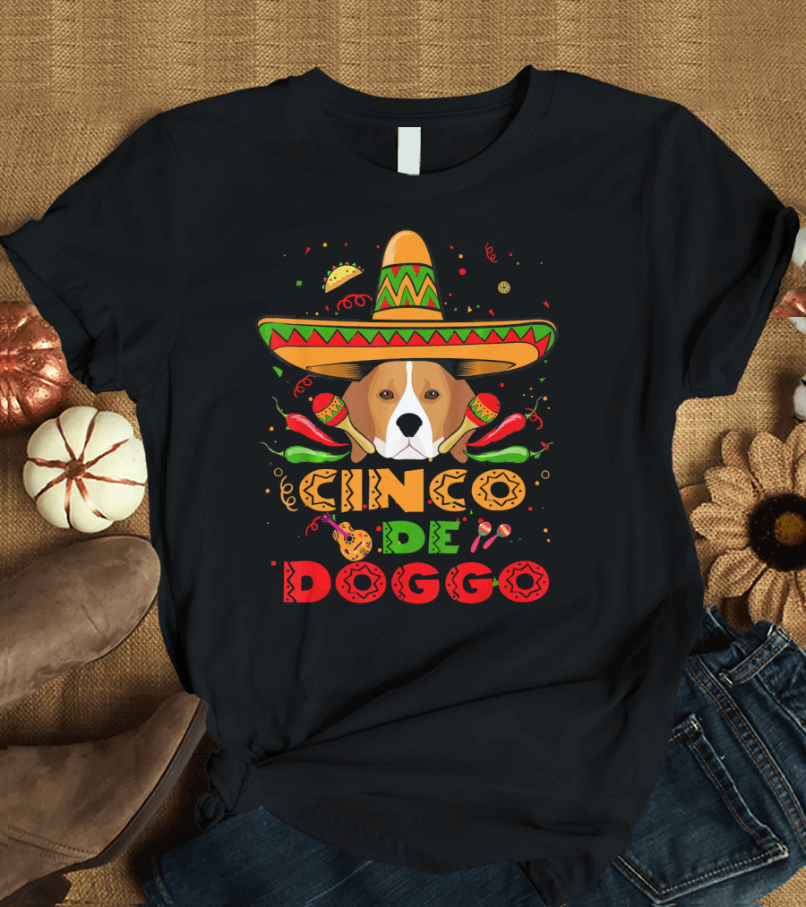 Cinco de Doggo Beagle Sombrero Maracas Peppers Fiesta T-Shirt