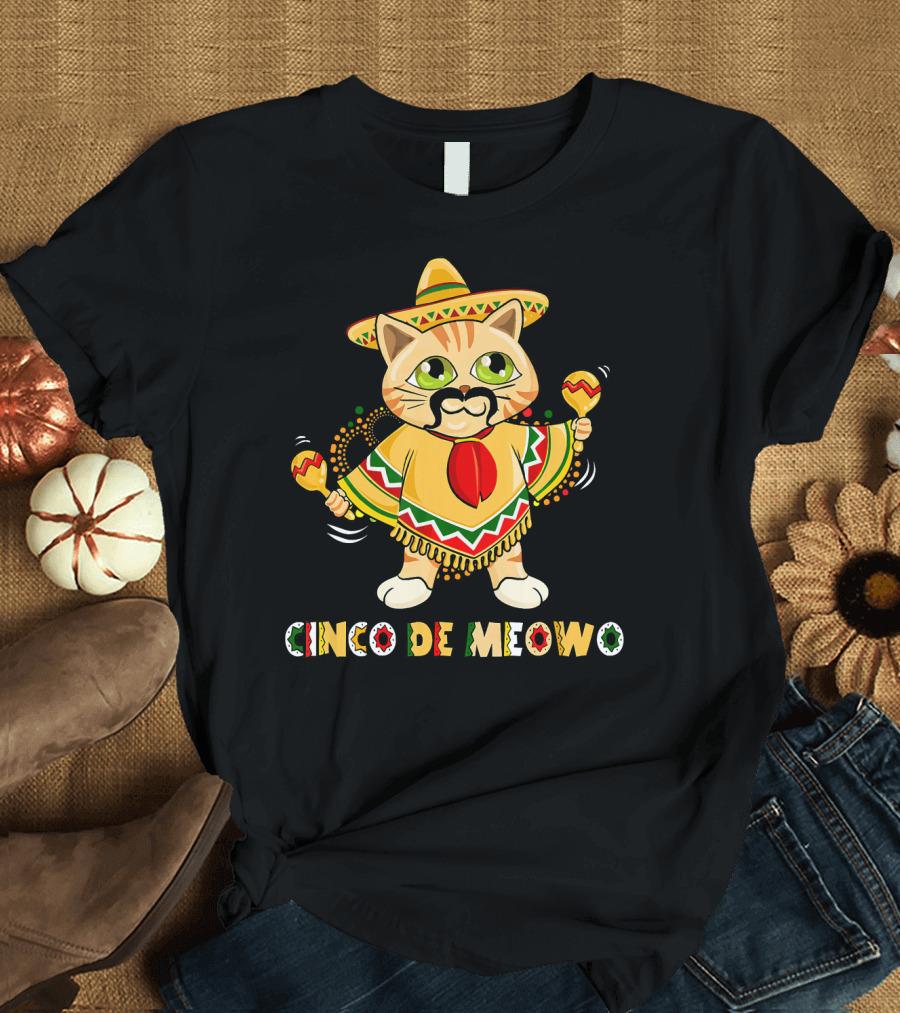 Cinco De Meowo Cat in Sombrero with Maracas T-Shirt