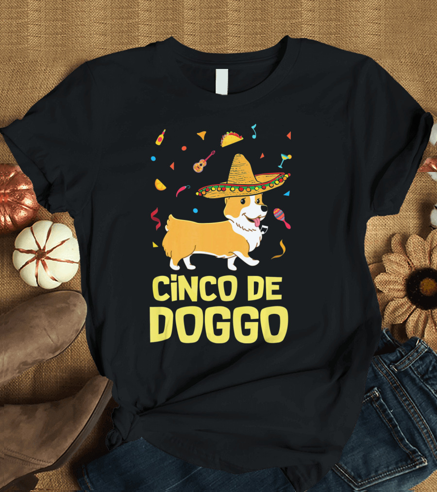 Cinco de Doggo Funny Taco Sombrero Corgi T-Shirt