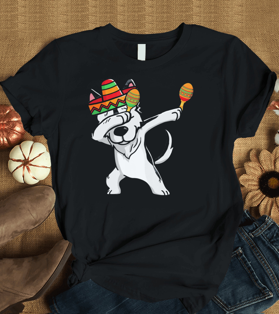 Dabbing Husky with Sombrero and Maracas Funny Cinco De Mayo T-Shirt