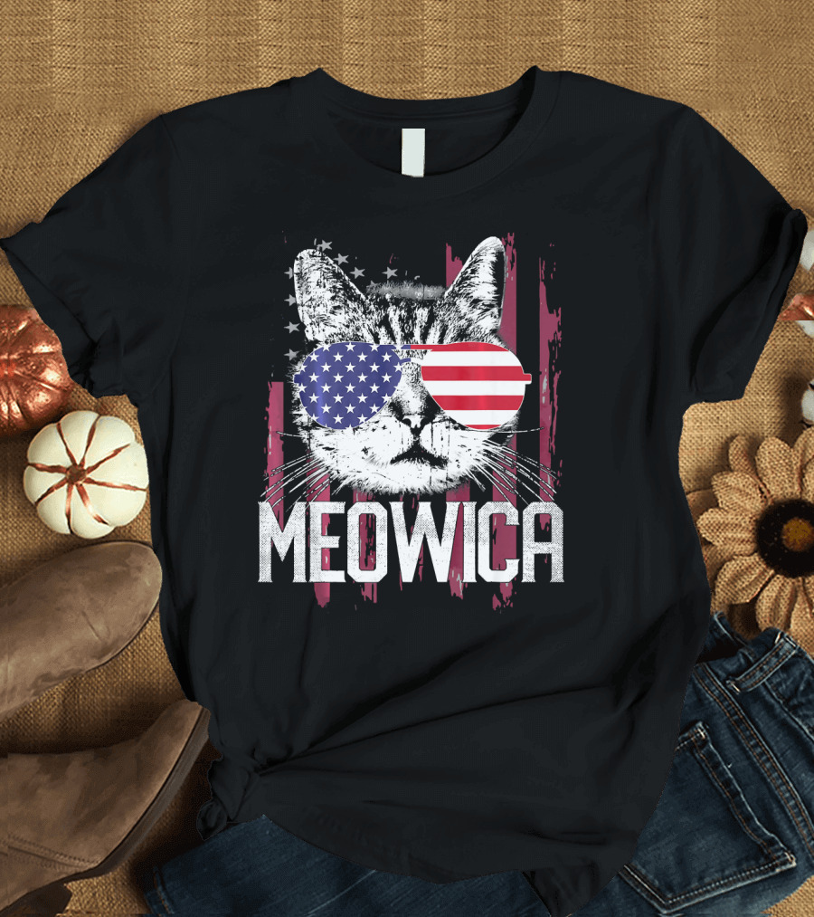 MEOWICA American Flag Sunglasses Cat for 4th of July T-Shirt