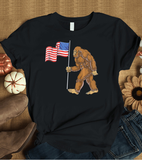 T-Shirt: Bigfoot Holding American Flag Patriotic 4th of July T-Shirt Bigfoot Holding American Flag Patriotic 4th of July T-Shirt