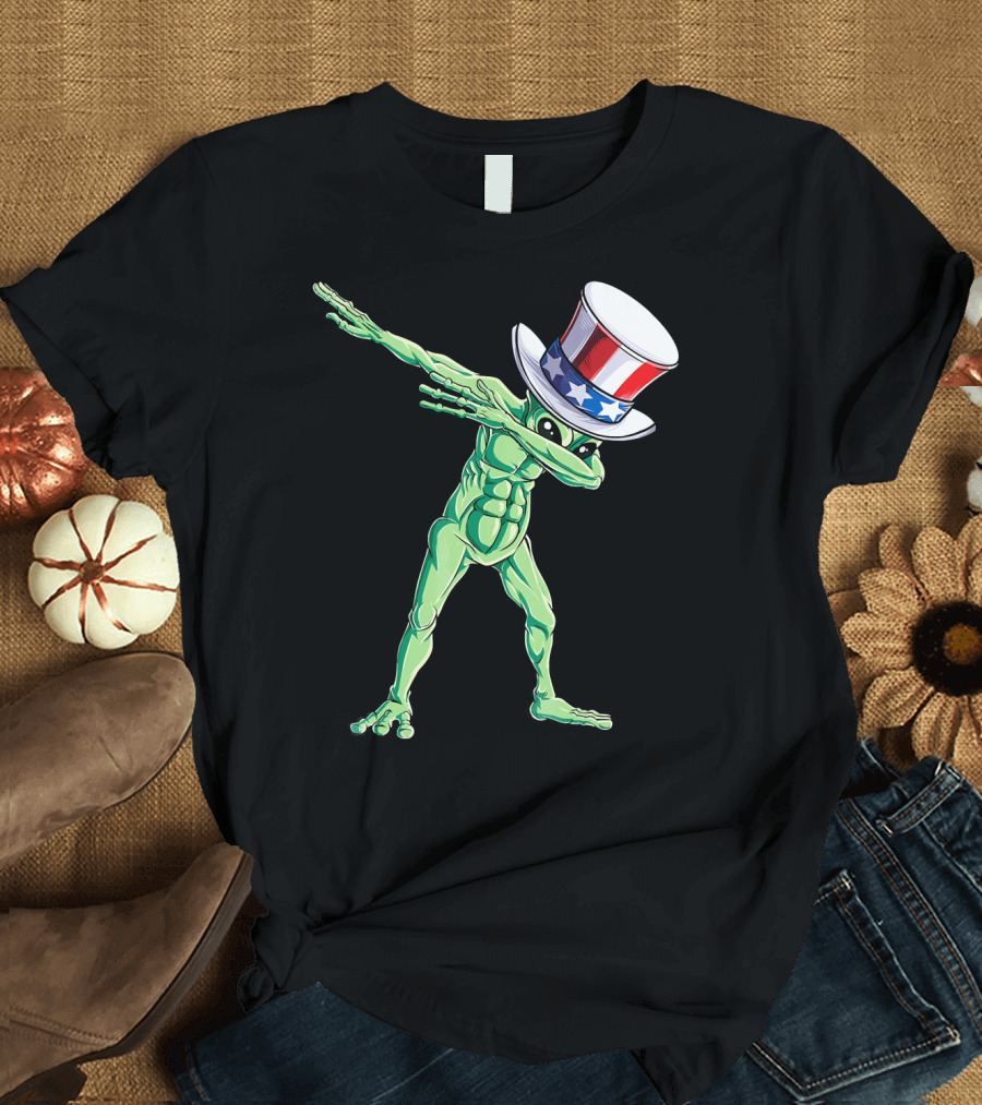 Dabbing Alien in American Uncle Sam Hat T-Shirt