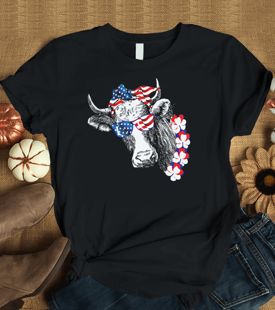 Patriotic Cow with American Flag Sunglasses and Bow for 4th of July Celebrations T-Shirt