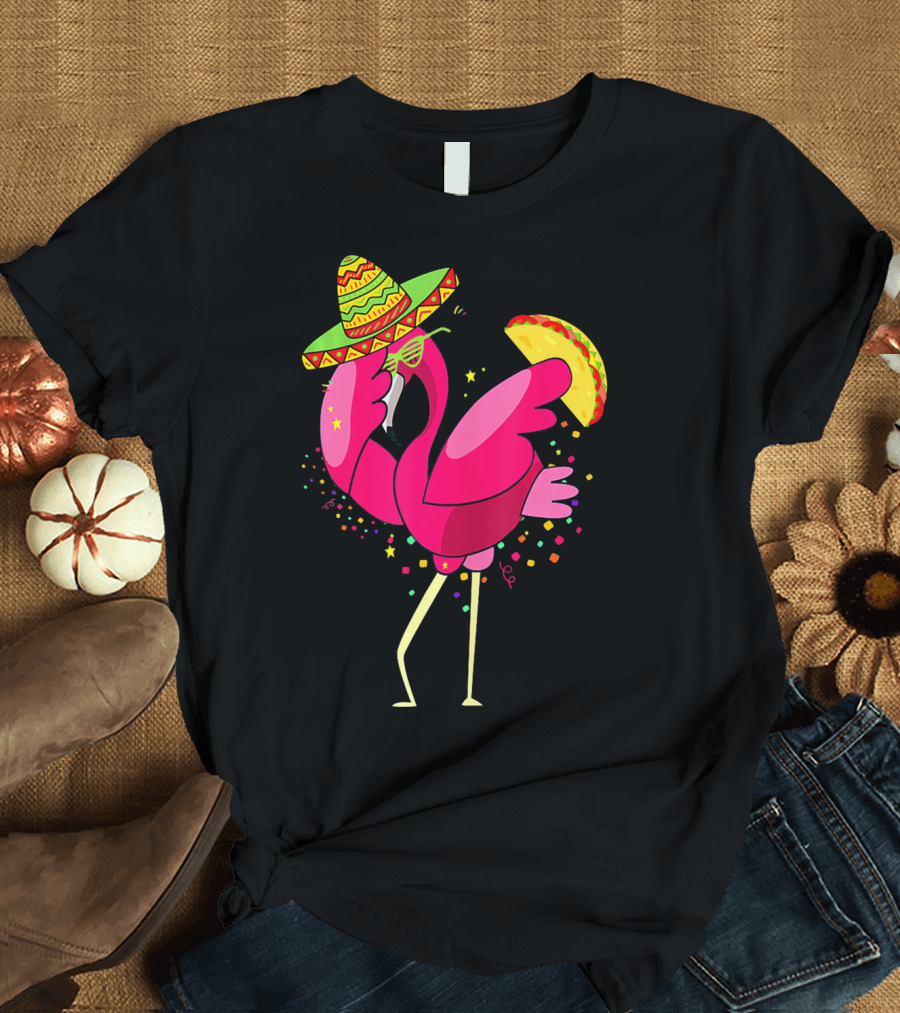 Funny Flamingo Dabbing with Taco Sombrero Cinco De Mayo T-Shirt