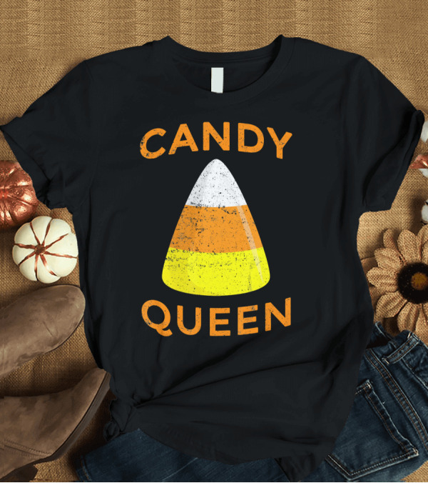 T-Shirt: Candy Corn Queen Halloween Costume Iconic Treat T-Shirt Candy Corn Queen Halloween Costume Iconic Treat T-Shirt