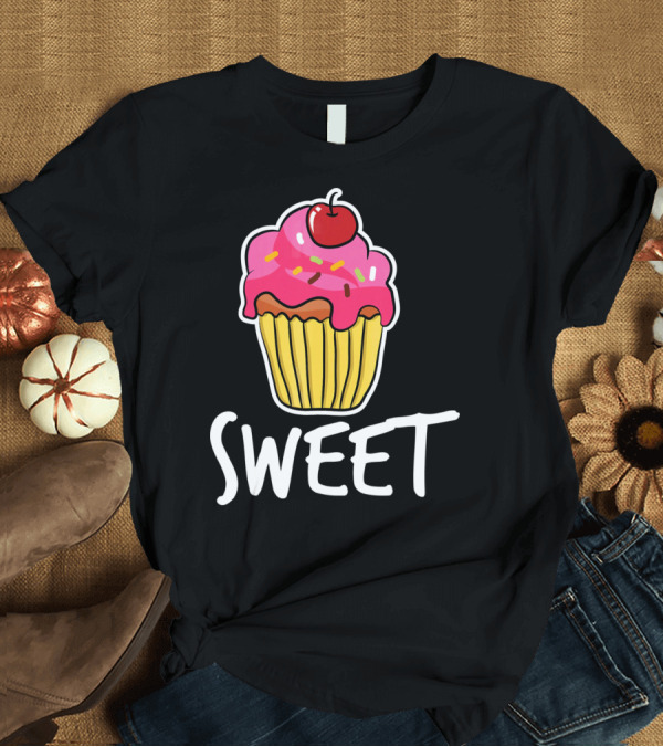 T-Shirt: Best Friends Forever Sweet Cupcake T-Shirt Best Friends Forever Sweet Cupcake T-Shirt