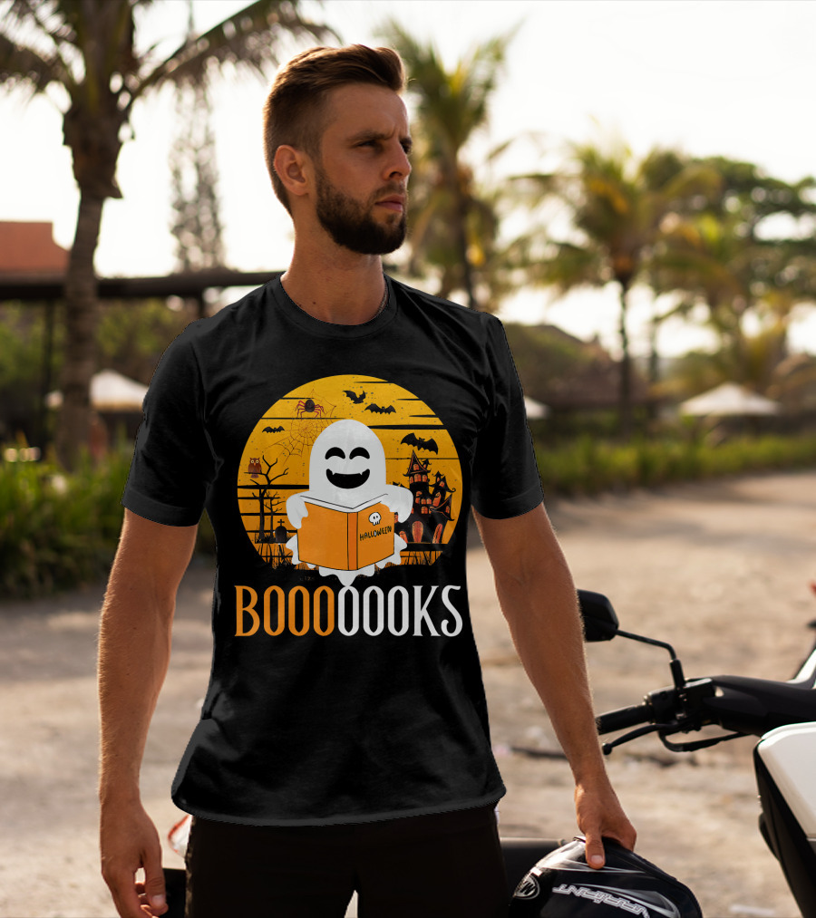 Booooooks Boo Read Books Funny Nerd Halloween Ghost Reading T-Shirt