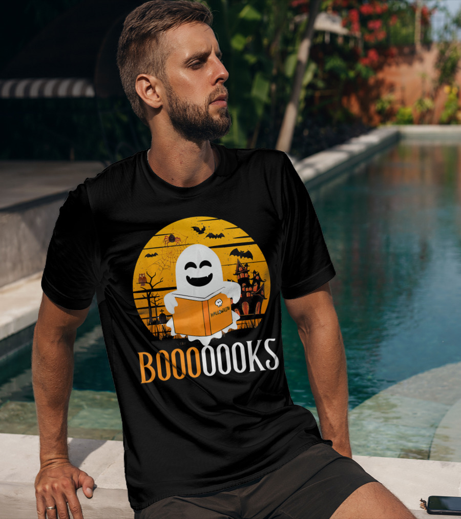 Booooooks Boo Read Books Funny Nerd Halloween Ghost Reading T-Shirt