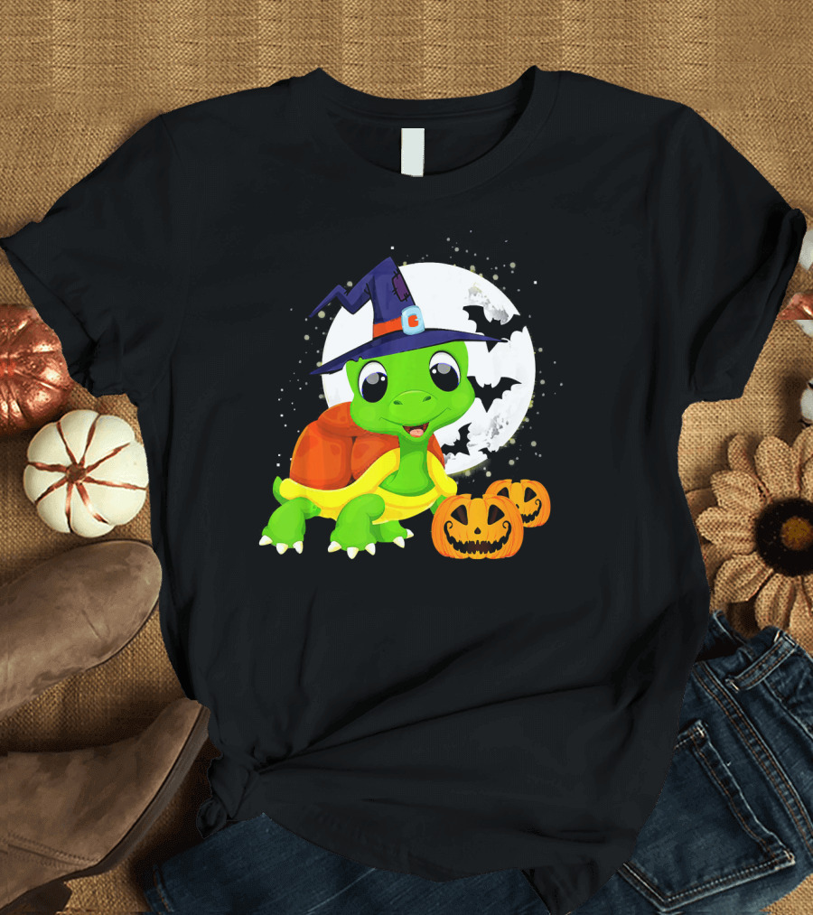 Turtle Witch Halloween Pumpkin Moon and Bats T-Shirt