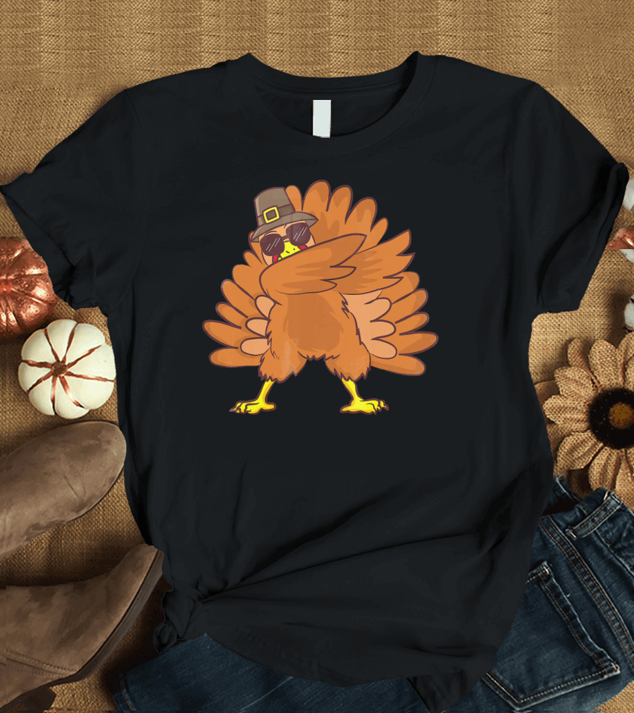 Thanksgiving Turkey Dab Dance with Sunglasses and Pilgrim Hat T-Shirt