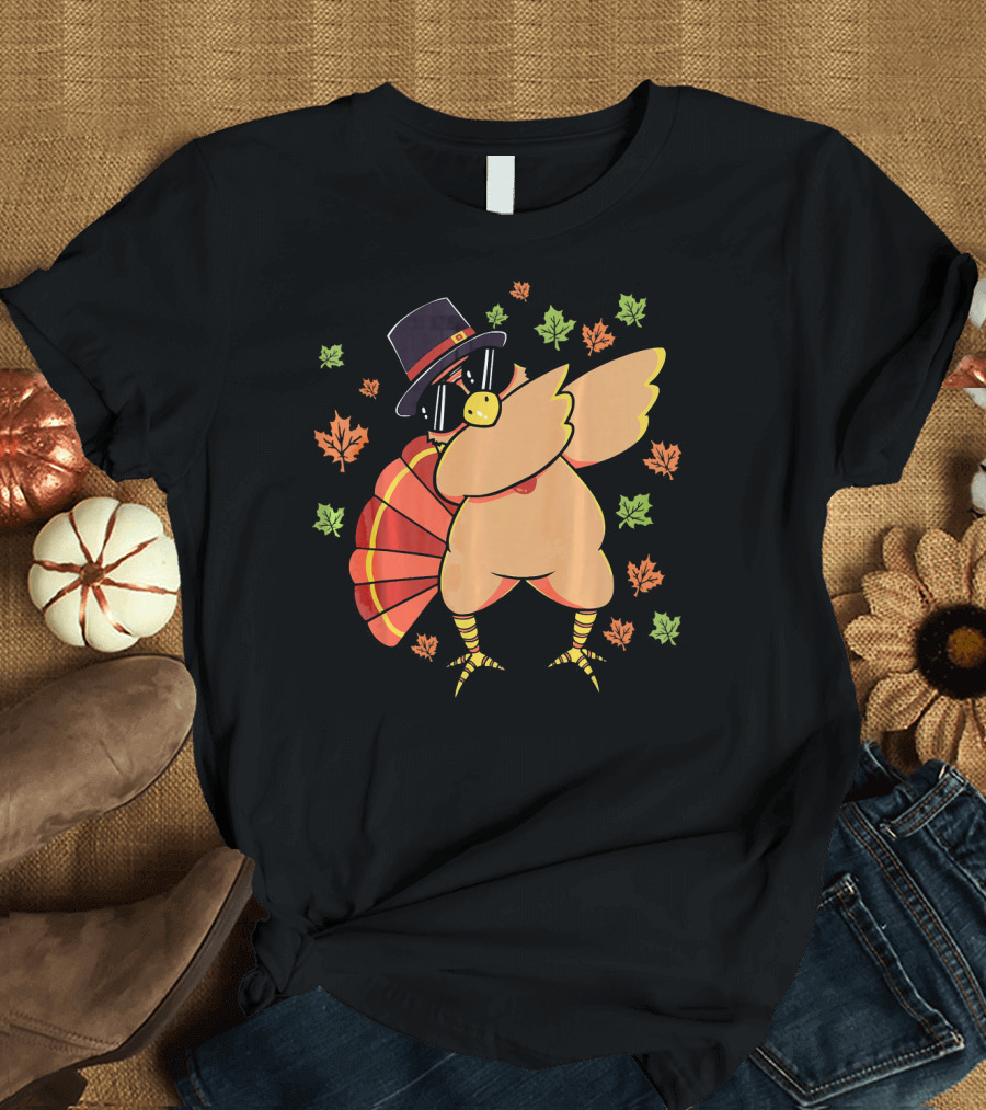 Cute Dabbing Turkey with Sunglasses and Pilgrim Hat Surrounded by Autumn Leaves T-Shirt