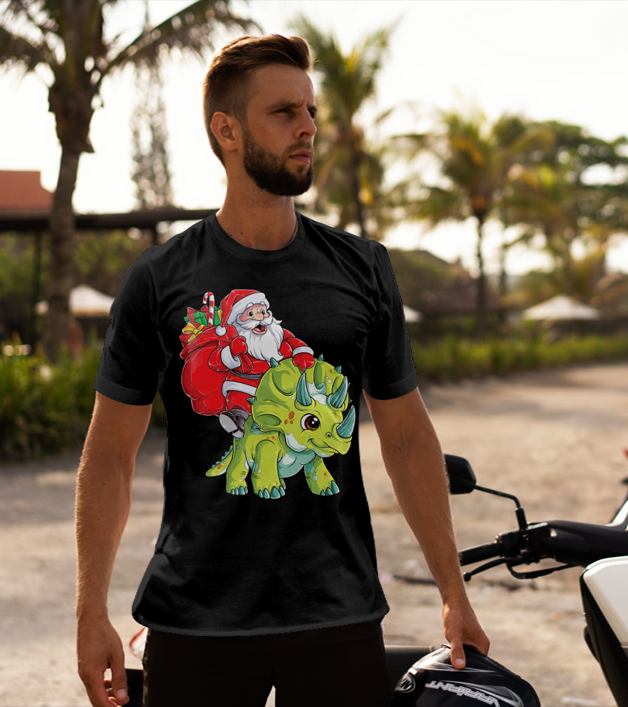 Santa Riding Triceratops Dinosaur Christmas Boys Santa Tric T-Shirt
