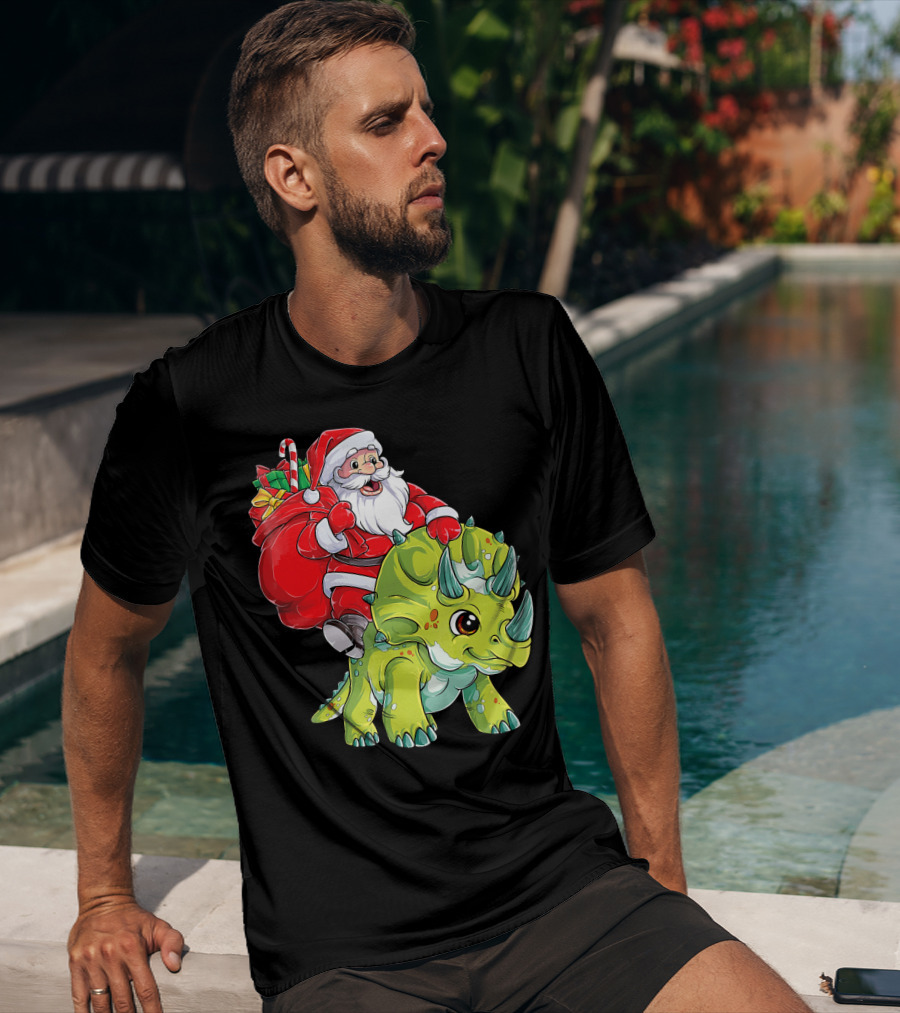 Santa Riding Triceratops Dinosaur Christmas Boys Santa Tric T-Shirt
