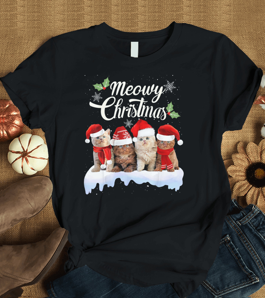 Meowy Christmas Kitten Cat Kitty Snowflake Santa Hat Holly T-Shirt