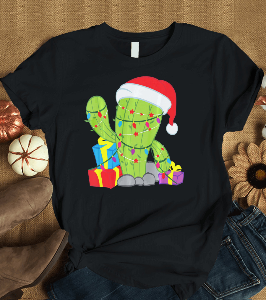 Cactus Tree Santa Hat Christmas Presents Mexican T-Shirt
