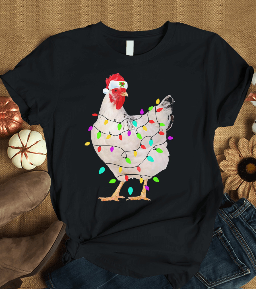 Chicken Christmas Light Funny Chicken Santa Hat Festive Holiday Decor T-Shirt