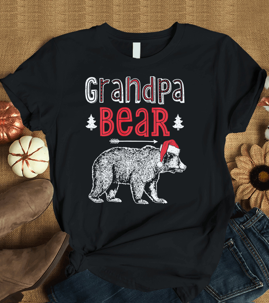 Grandpa Bear Christmas Santa Hat Holiday Family T-Shirt
