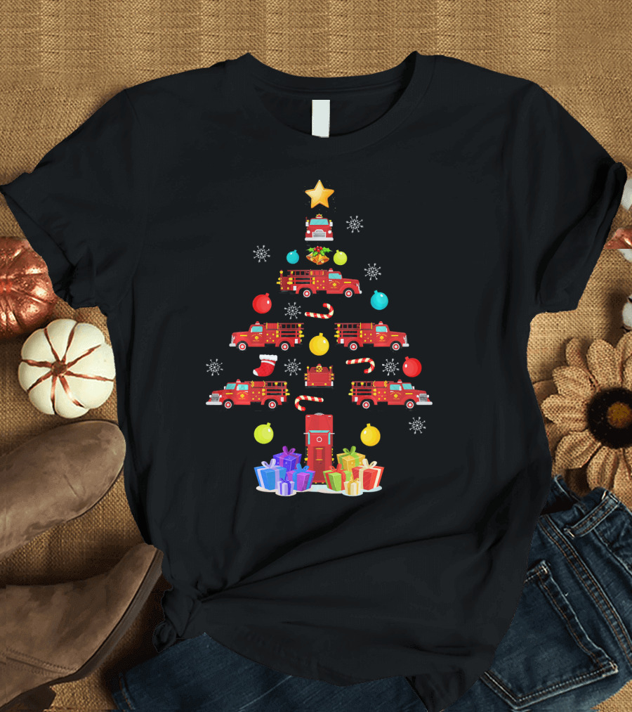 Funny Firefighter Christmas Tree Ornament Fire Truck Star Gifts T-Shirt