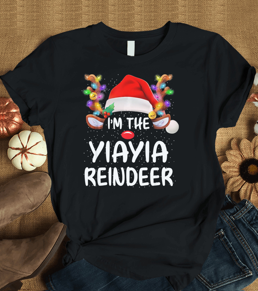 I'm The Yiayia Reindeer Santa Hat Christmas Lights T-Shirt