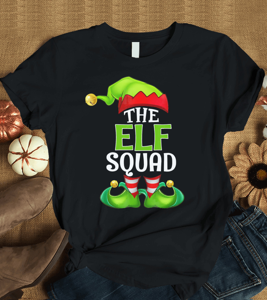 THE ELF SQUAD Green Hat Striped Stockings T-Shirt