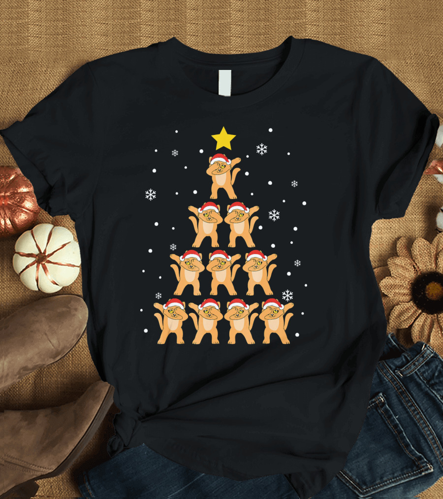 Christmas Tree Dabbing Cats with Santa Hats and Snowflakes T-Shirt