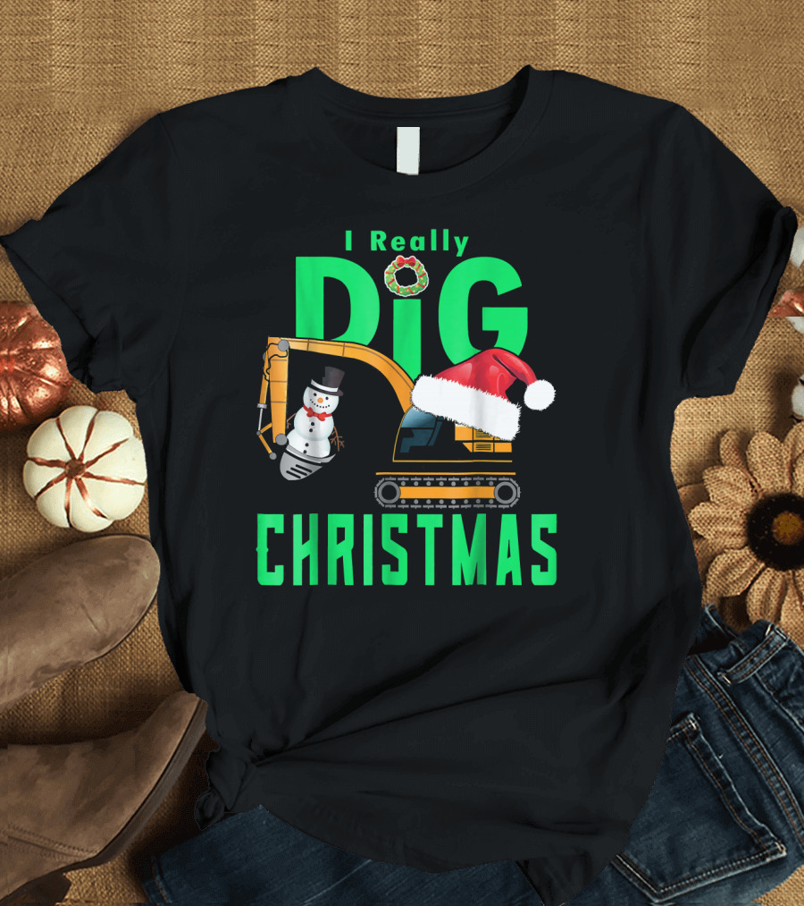 I Really Dig Christmas Snowman Santa Hat Excavator T-Shirt