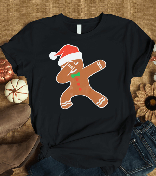 T-Shirt: Funny Dabbing Gingerbread with Santa Hat T-Shirt Funny Dabbing Gingerbread with Santa Hat T-Shirt