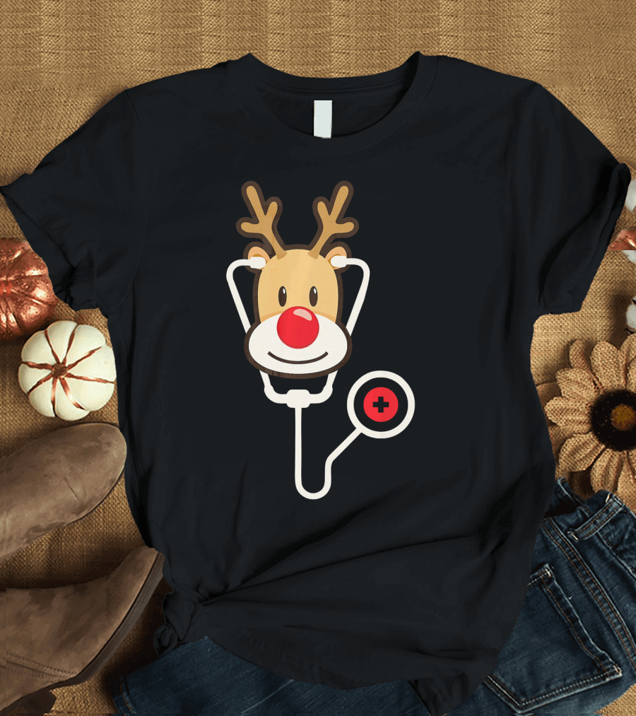 Cute Moose Reindeer Stethoscope Nurse T-Shirt