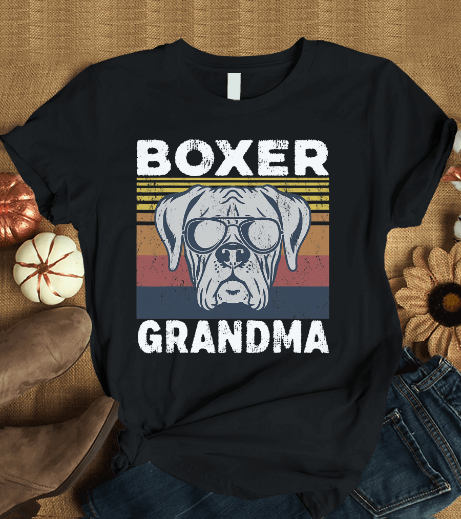 Boxer Grandma Dog Breed Pet Owner Lover Retro Sunglasses T-Shirt