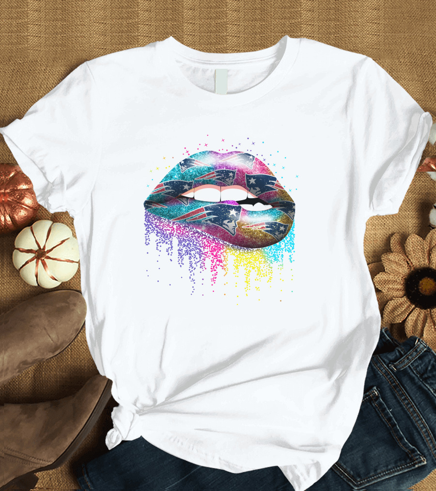 New England Patriots Glitter Lips Fan T-Shirt
