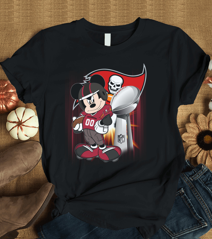 Mickey Buccaneers NFL Super Bowl Trophy Football Fan T-Shirt