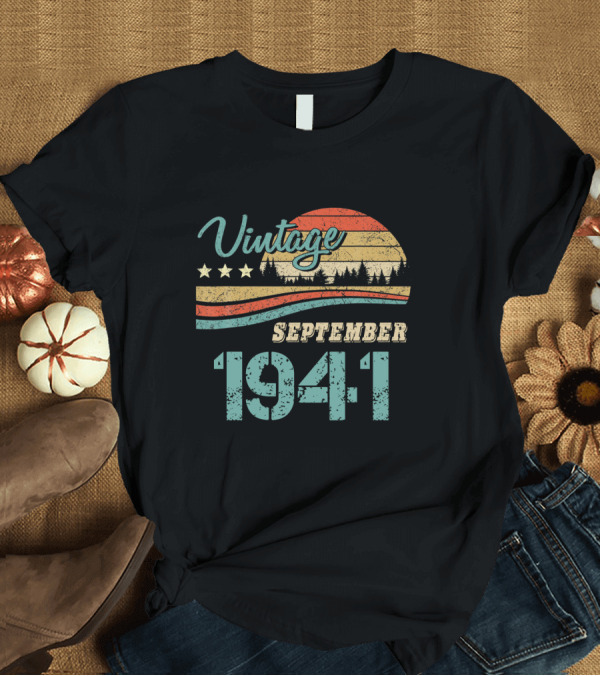 T-Shirt: Vintage September 1941 Retro Sunset Stars T-Shirt Vintage September 1941 Retro Sunset Stars T-Shirt