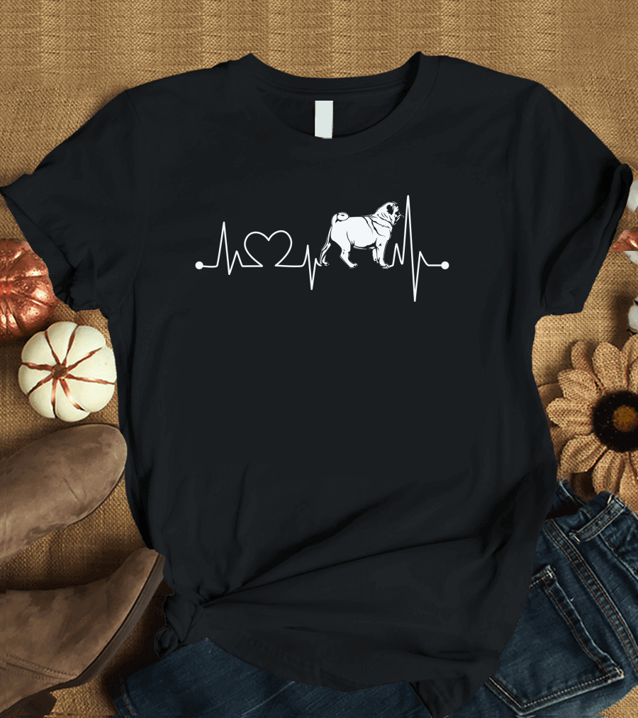 Pug Heartbeat Line Art with Heart and Dog T-Shirt