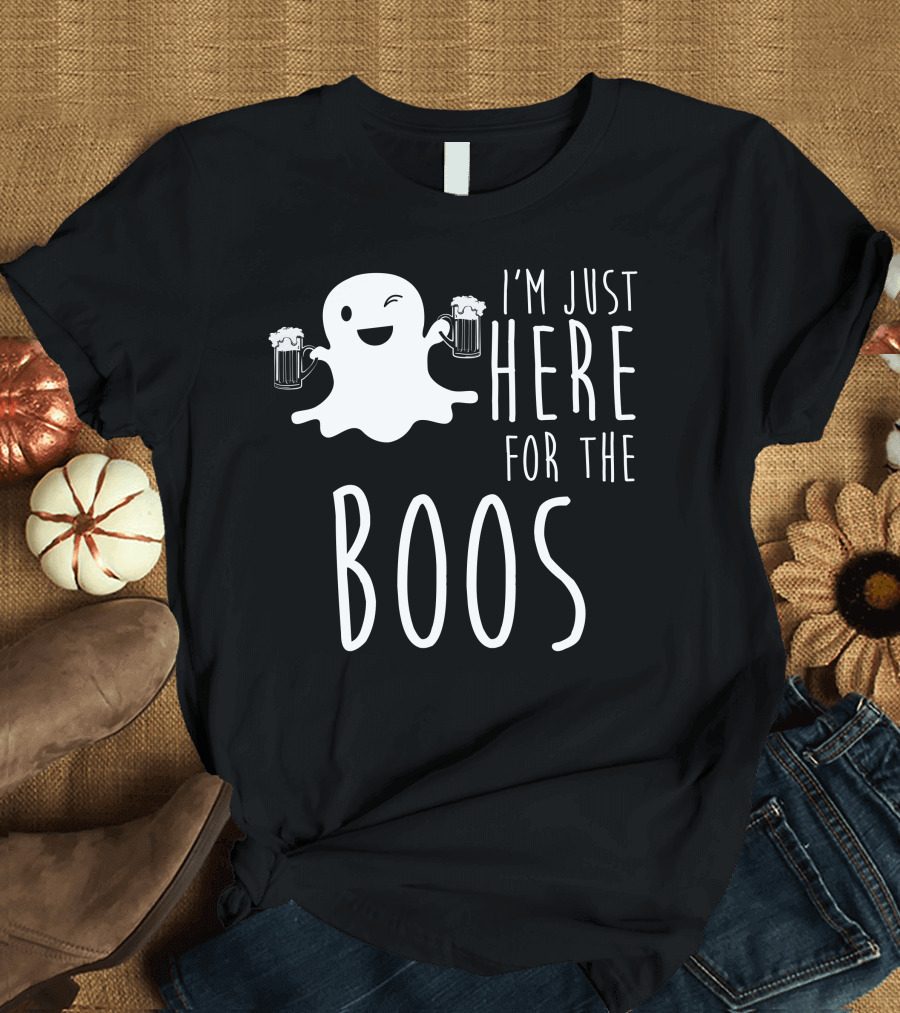 I'm Just Here for the Boos Ghost Holding Beer Mugs T-Shirt